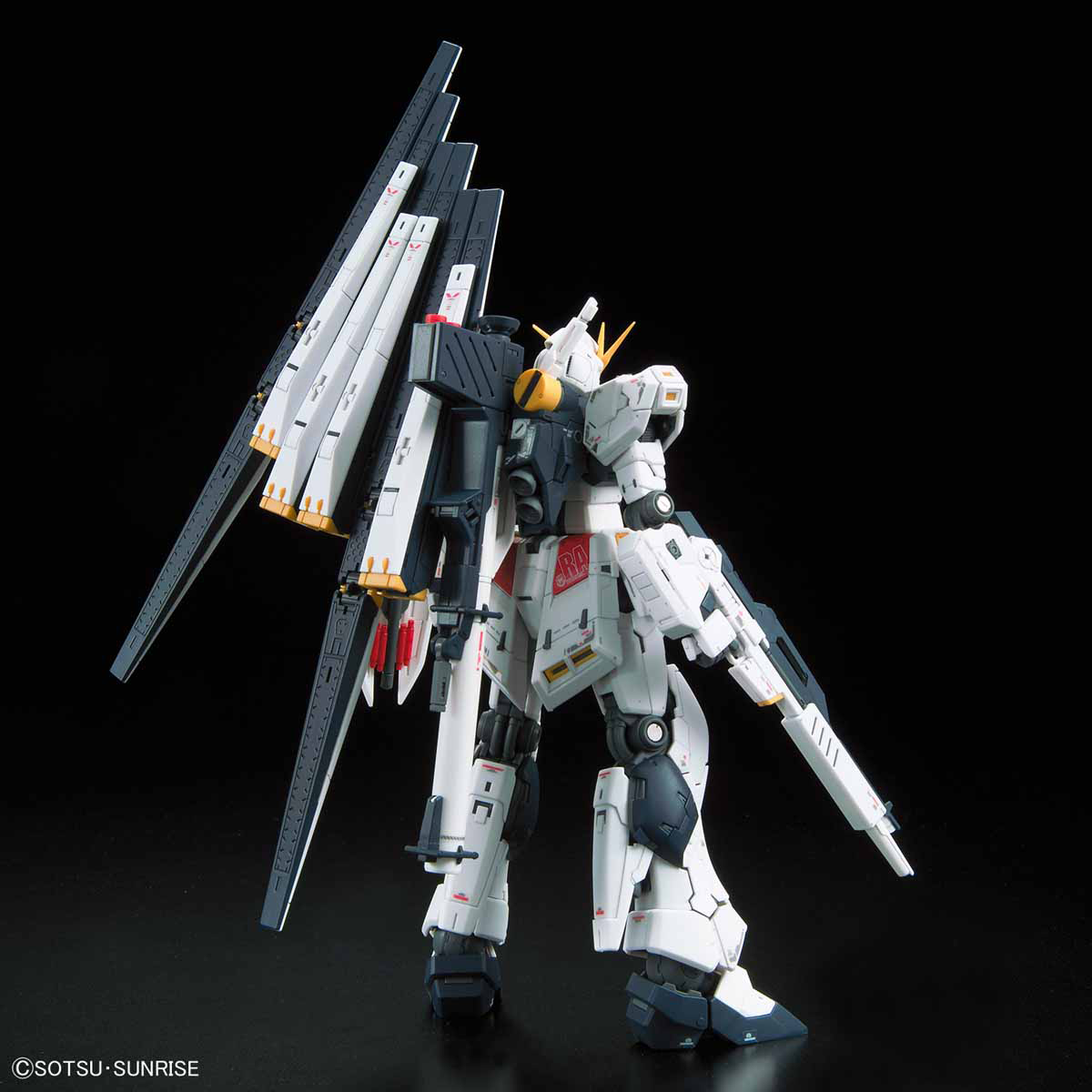 RG #32 Nu Gundam