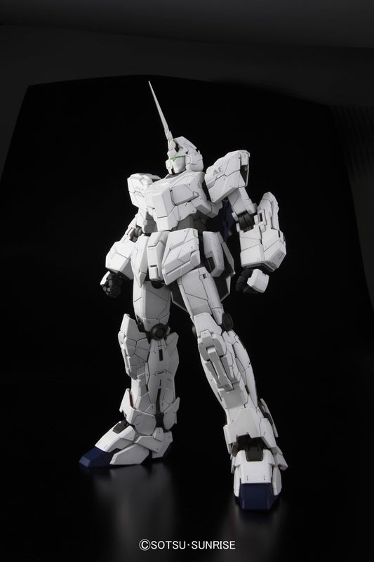 [Assembled] PG Unicorn Gundam + LED