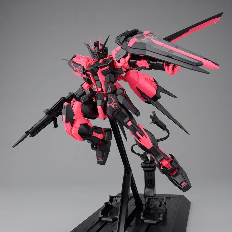 MG Aile Strike Gundam Ver. RM [Recirculation Color - Neon Pink]